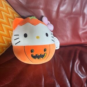 Squishmallow Hello Kitty Pumpkin